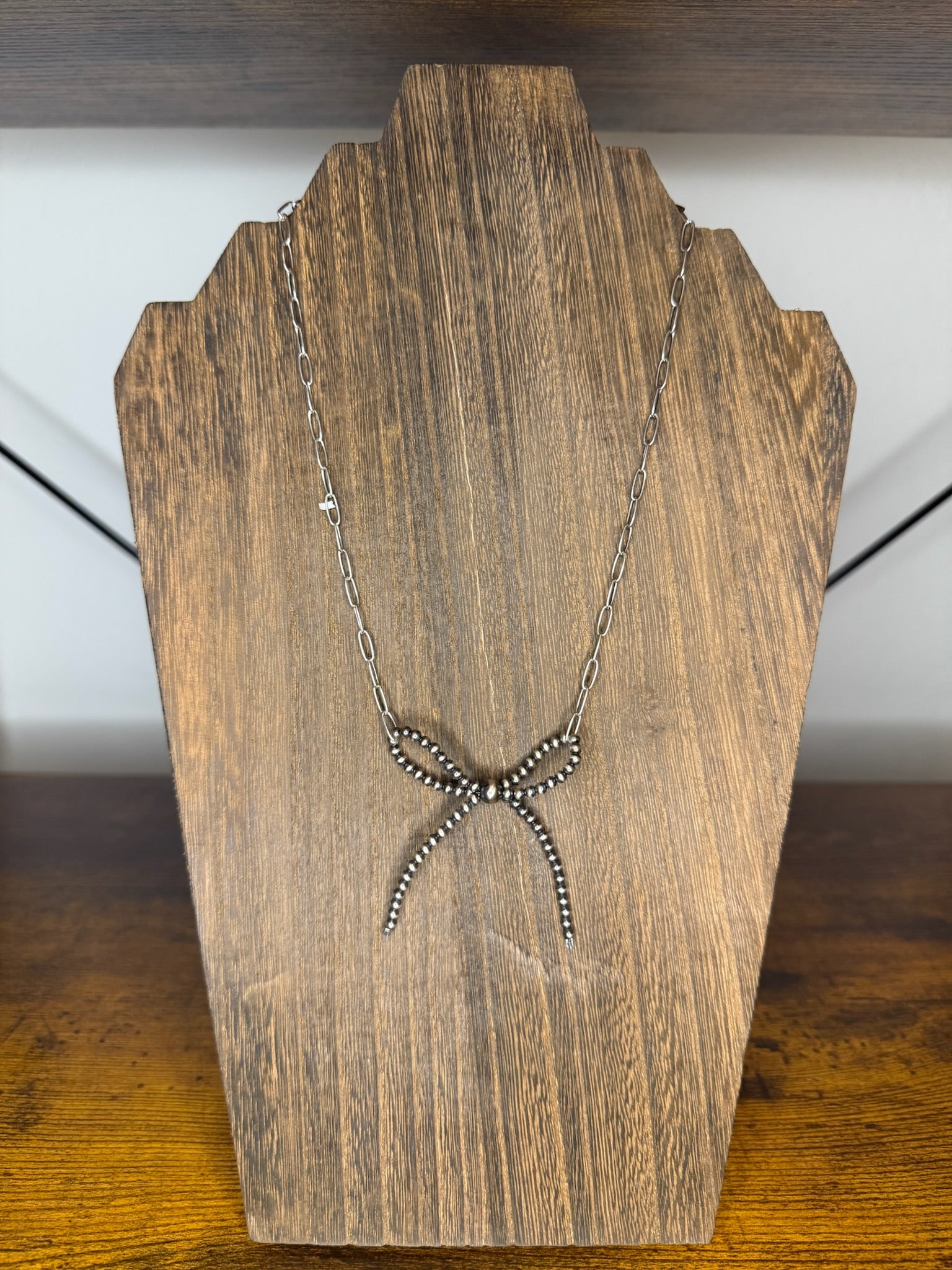 Silver Pearl Bow Necklace