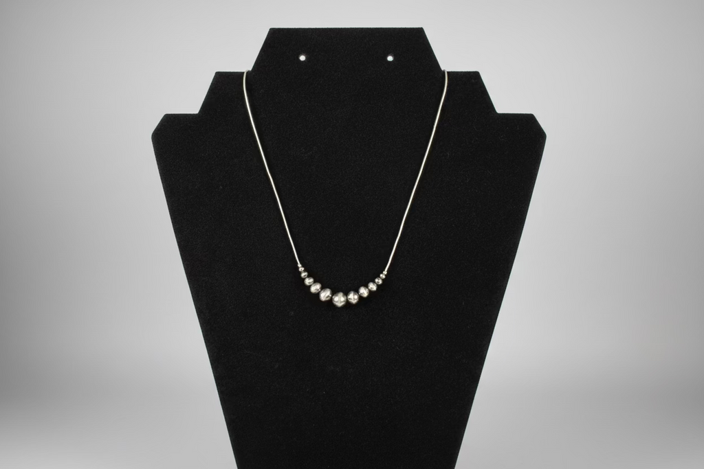 Liquid Silver with Graduated Pearl Necklace